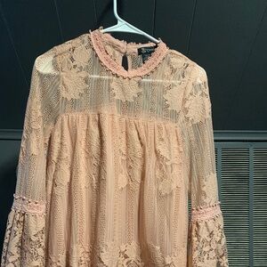 Misschievous pink top